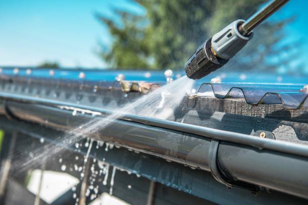 Why Choose Our Certified Pressure Washing Experts for Your Project Needs in Hornsby Bend, TX?